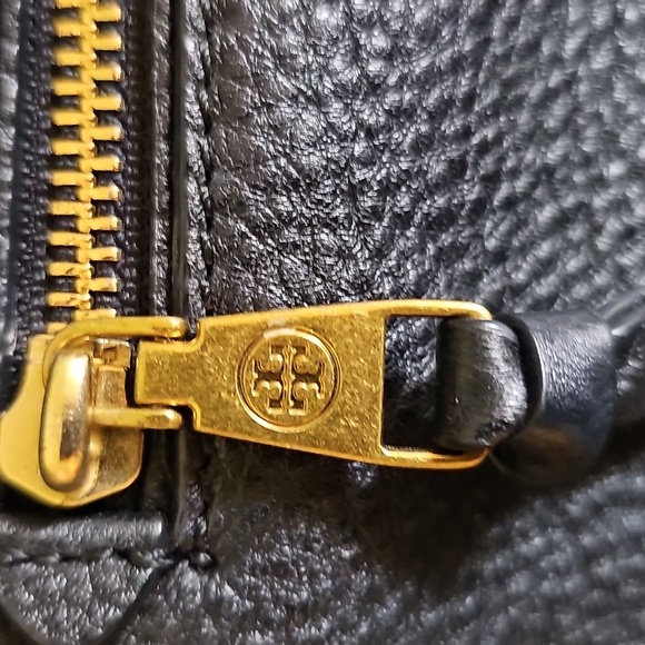Tory Burch Black Leather Crossbody Bag EUC w/ Dust Bag! - Picture 14 of 14